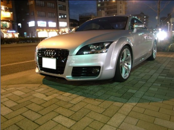 Ａｕｄｉ ＴＴクーペ３．２クアトロ