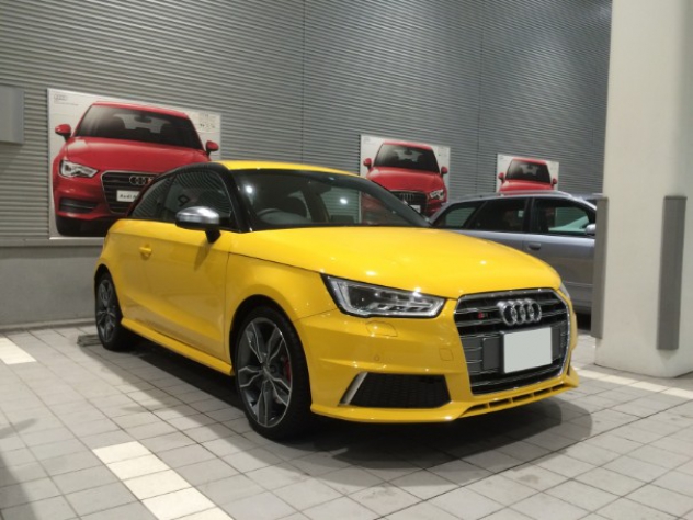 Ａｕｄｉ Ｓ１　2.0 TFSI quattro