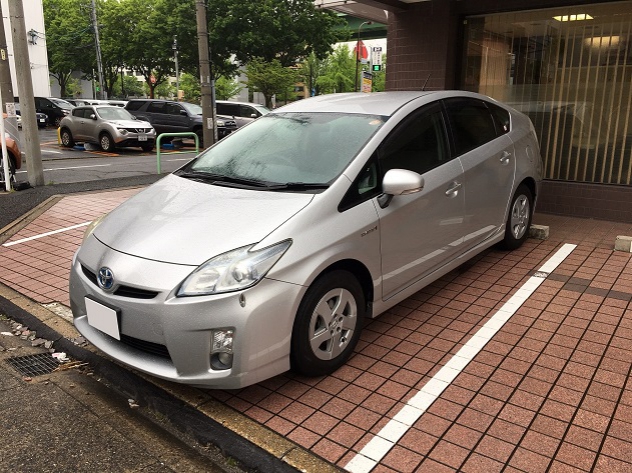 TOYOTA プリウス Ｓ