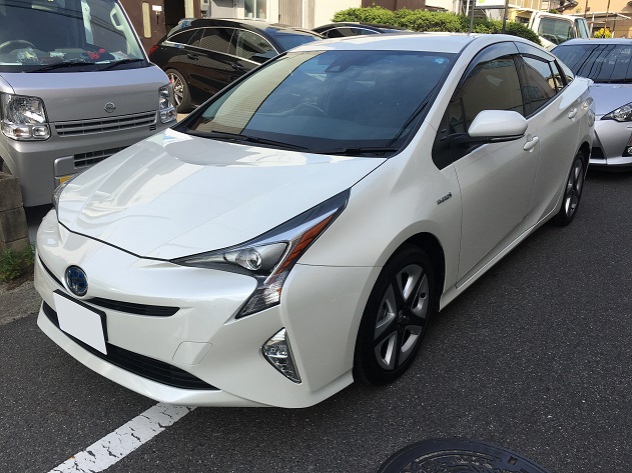 TOYOTA プリウス S ツーリング