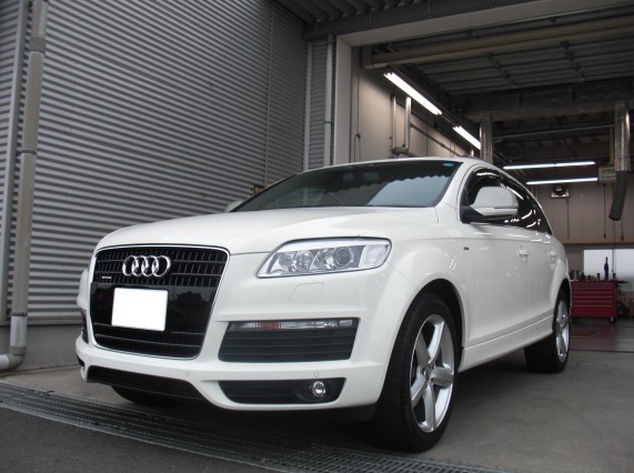 Ａｕｄｉ Ｑ７ 3,6FSI S-Line