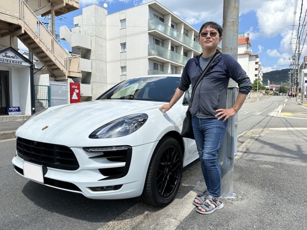 PORSCHE Macan GTS