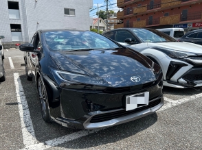 TOYOTA PRIUS