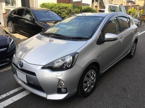 TOYOTA アクア G ｽﾏｰﾄｴﾝﾄﾘｰﾅﾋﾞﾚﾃﾞｨPKG