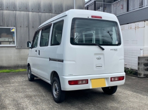 DAIHATSU ハイゼット カーゴ