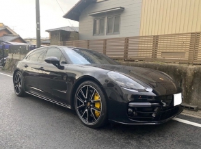 Porsche Panamera GTS Sport Turismo