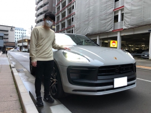 PORSCHE Macan GTS