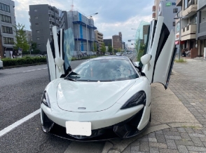 McLaren 570S　Coupe